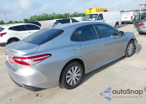 2019 Toyota Camry L из США, поврежденный, VIN 4T1B11HK4KU790122